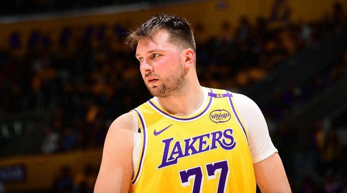 东契奇在热火比赛中出色防守，爆冷引发热议！的简单介绍